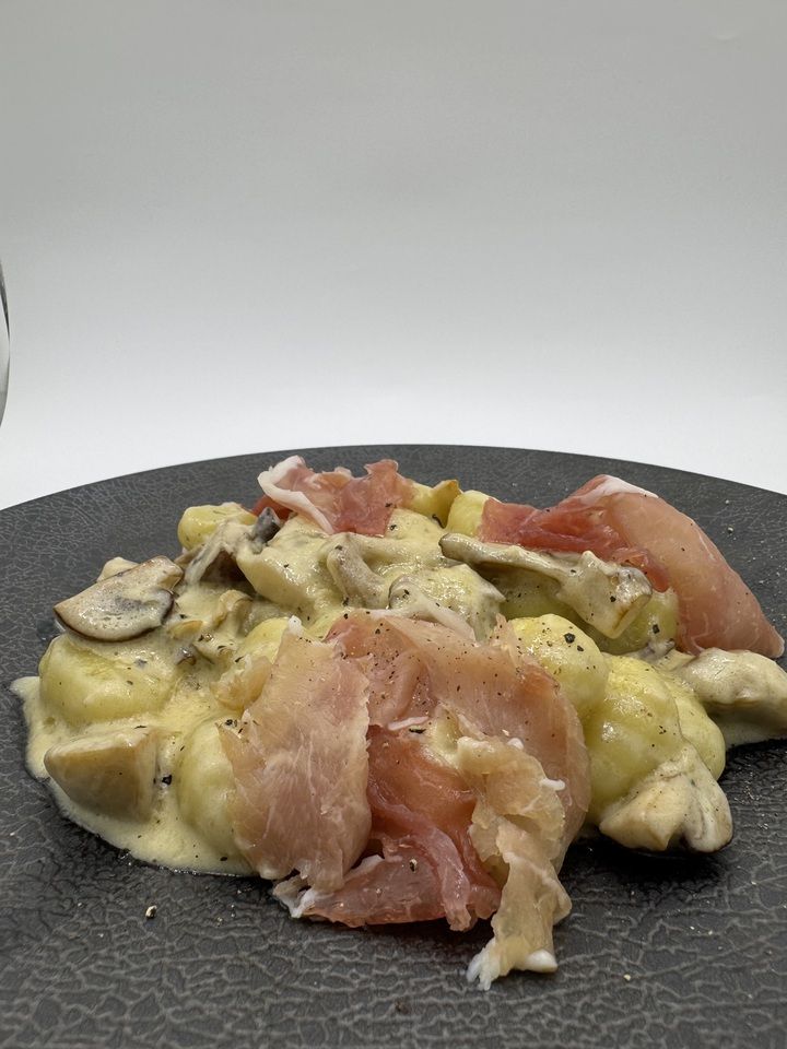 【2月限定】茸のクリームソースニョッキ