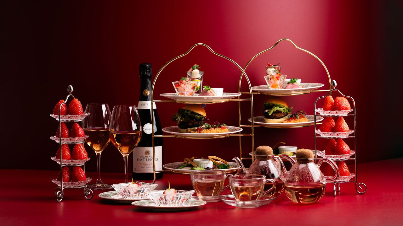 【苺フェア】イブニングハイティー  Evening High Tea