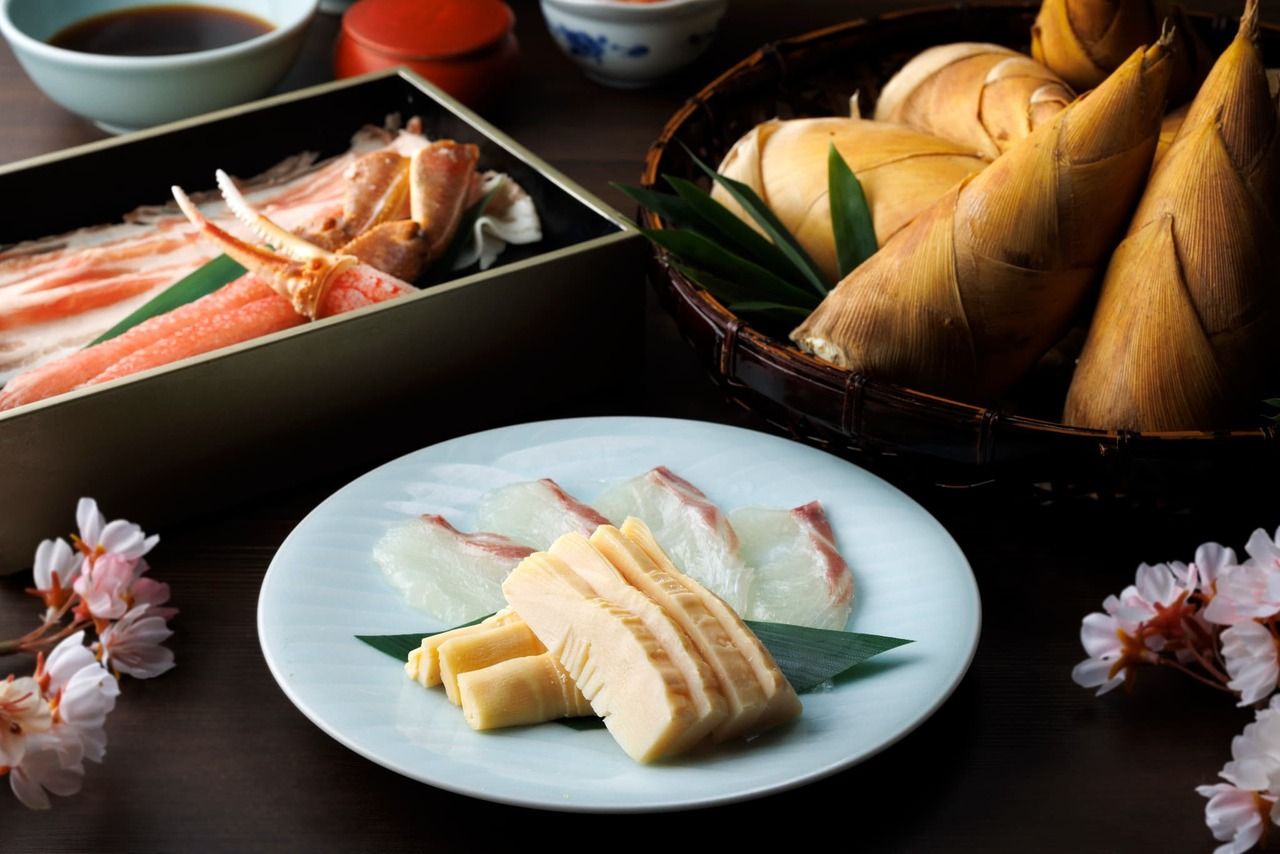 [Spring only] Sakura sea bream and bamboo shoots, snow crab, and carefully selected pork shabu-shabu course
