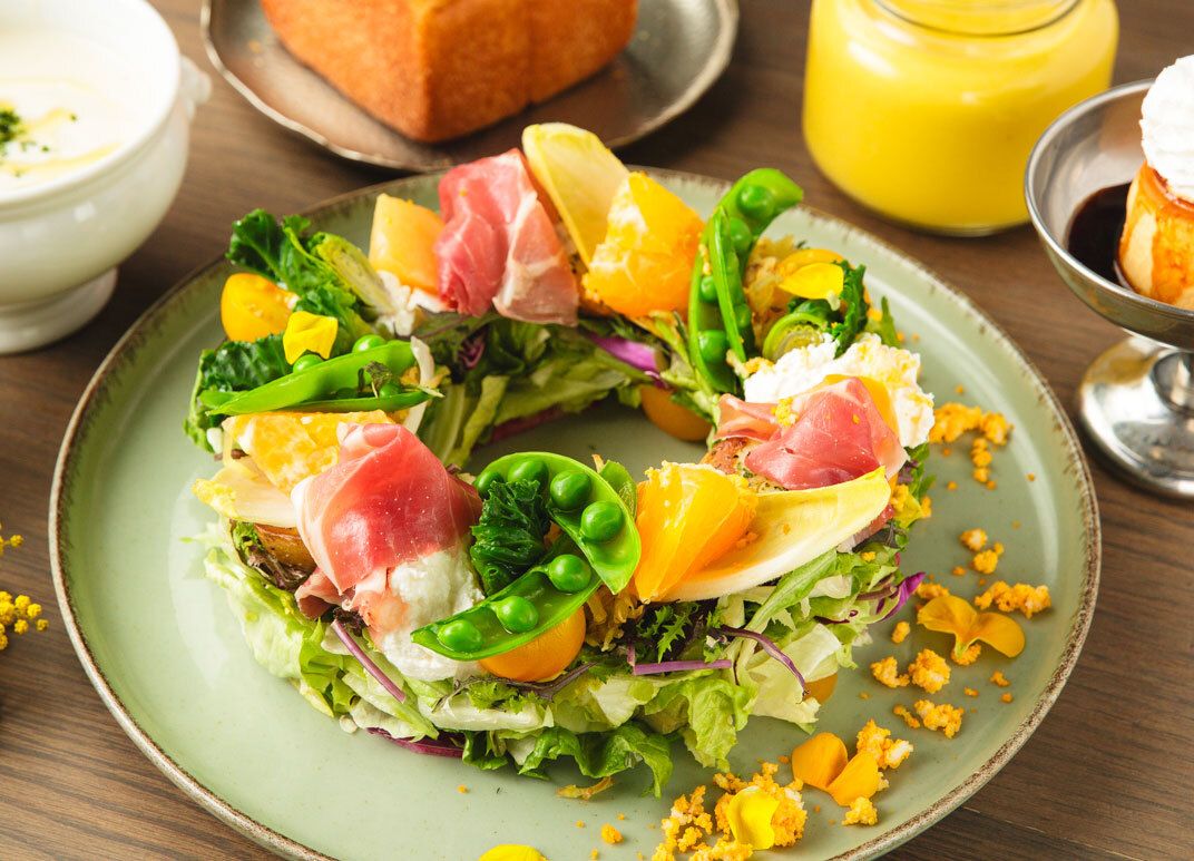 [Weekday Lunch] Mimosa Wreath Salad Set