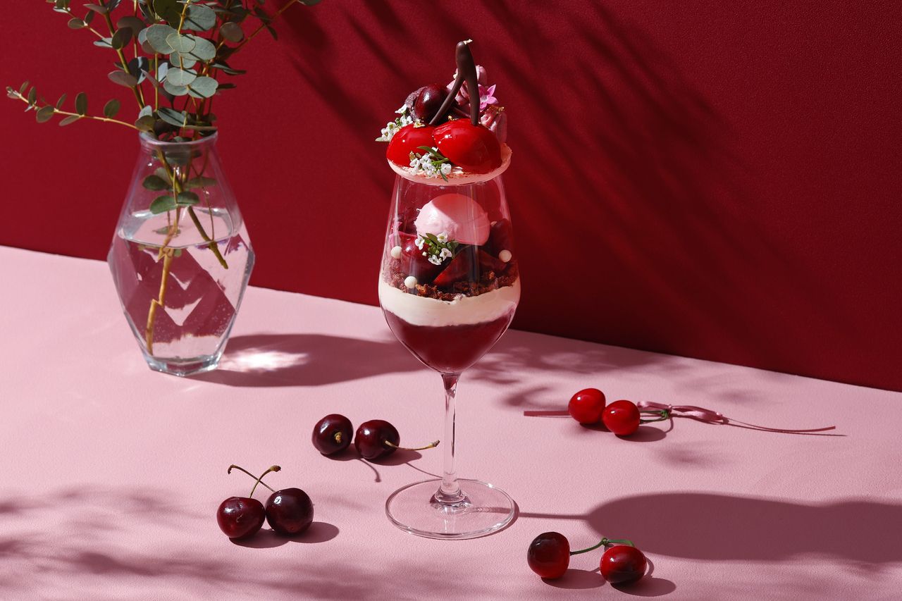 Weekdays: Cherry Rouge Parfait with a glass of champagne
