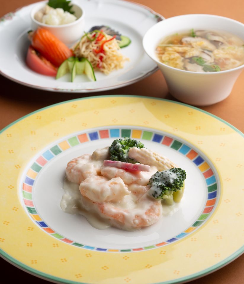 水仙6月～8月（ホール席）