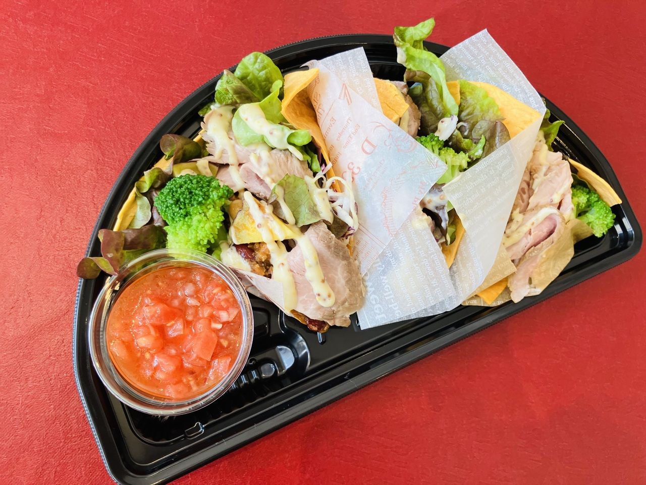 Takeout/Tortillas (in a container with a lid)