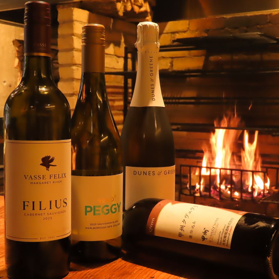 [Limited to 6–28 guests] Group/banquet plan featuring unlimited premium wines – enjoy two main dishes and fire-cooked cuisine