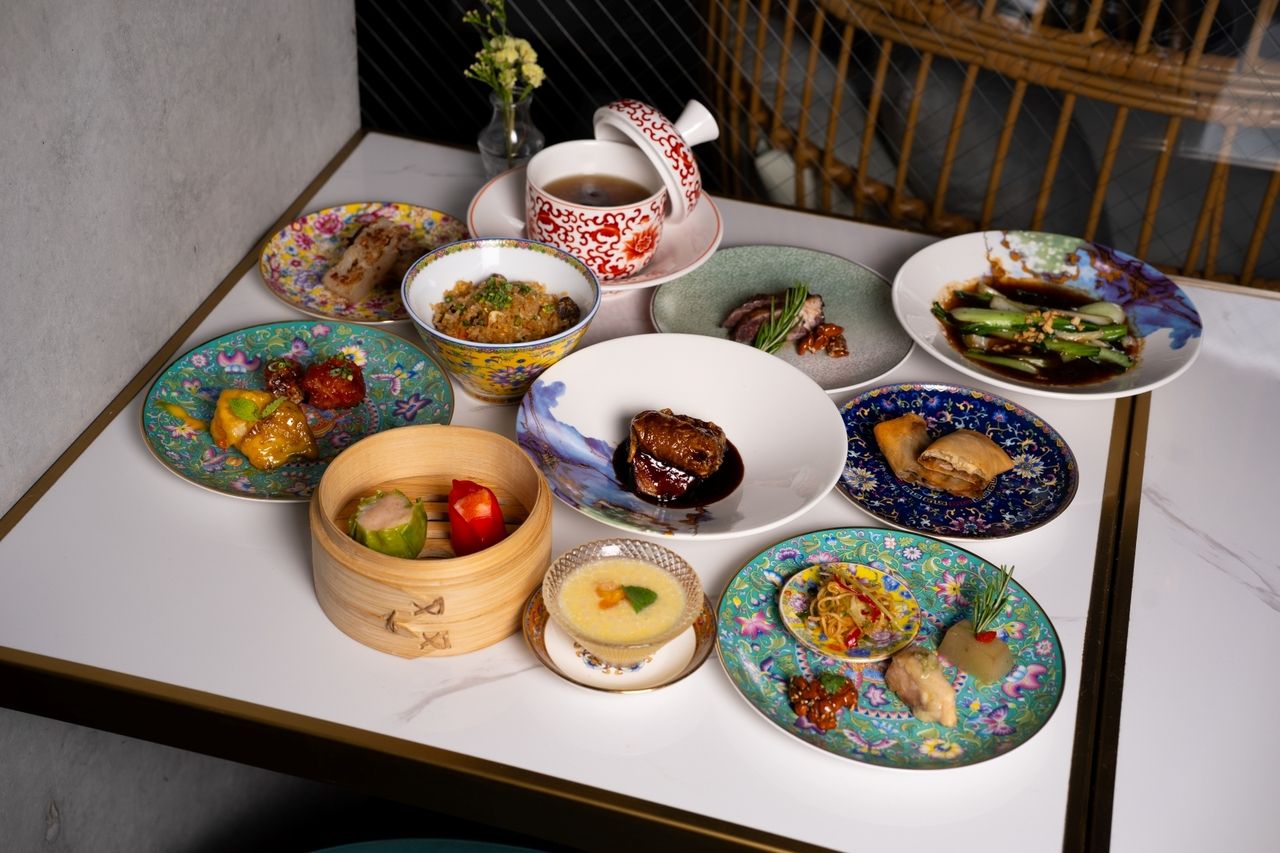 【水蓮套餐】包含香港蜜汁叉燒、大蝦料理、時令蒸湯等共13道料理｜可加購暢飲方案