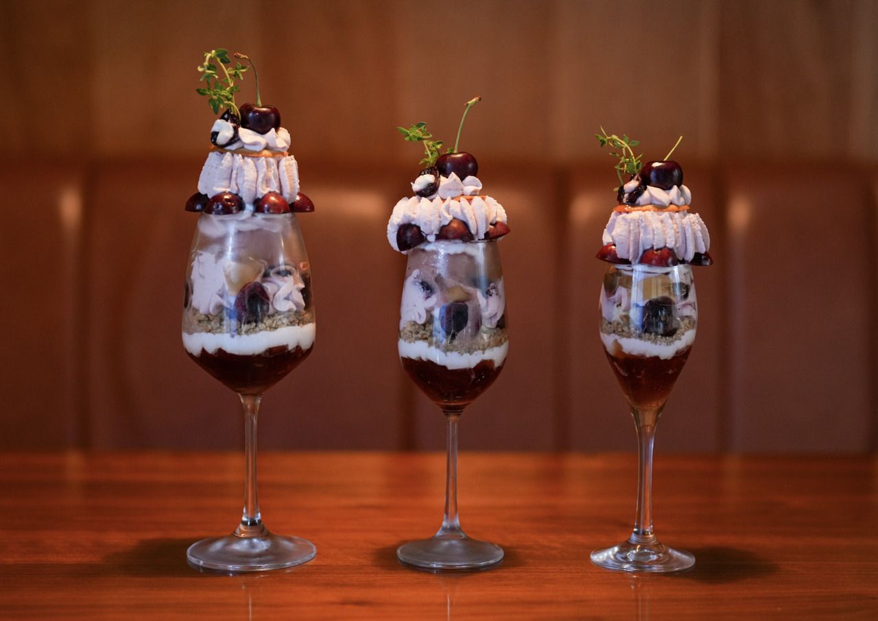 American cherry and floral scented parfait (small, flute size)