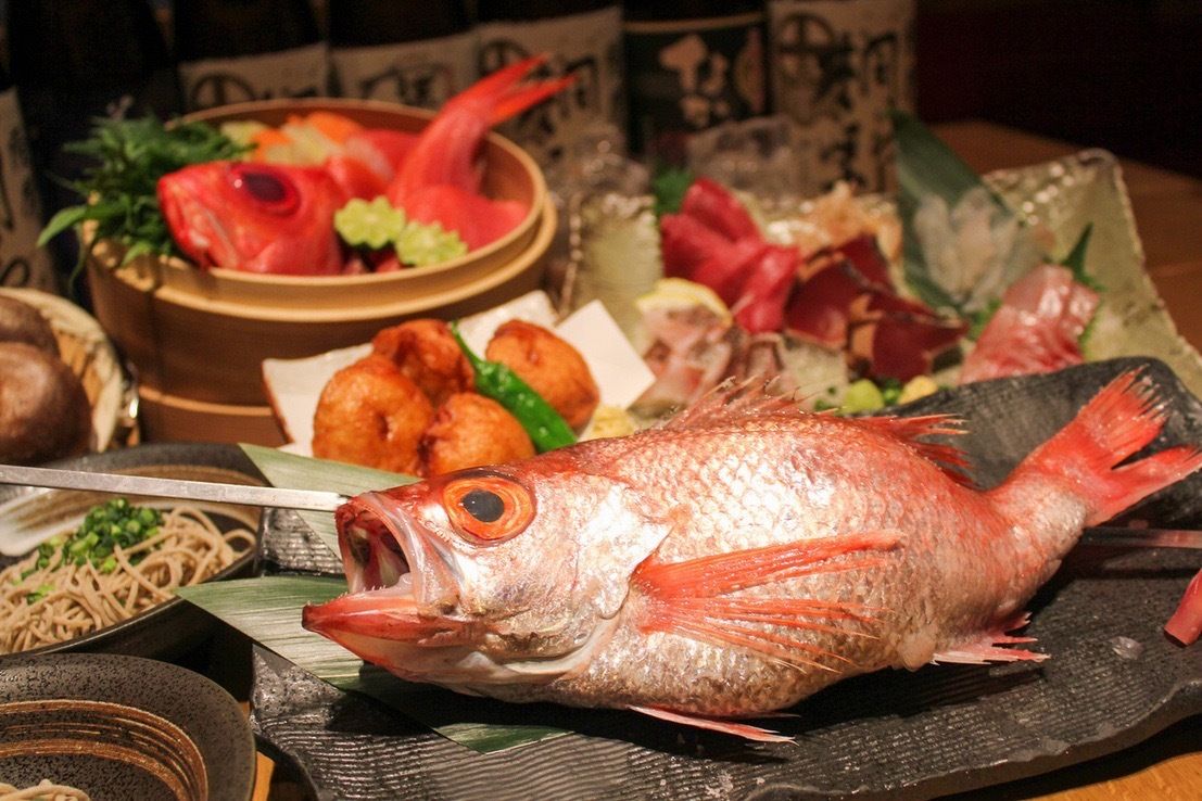 ◆Course: Steamed amberjack and shellfish in sake, grilled blackthroat seabream◆ 7 dishes, 7,800 yen