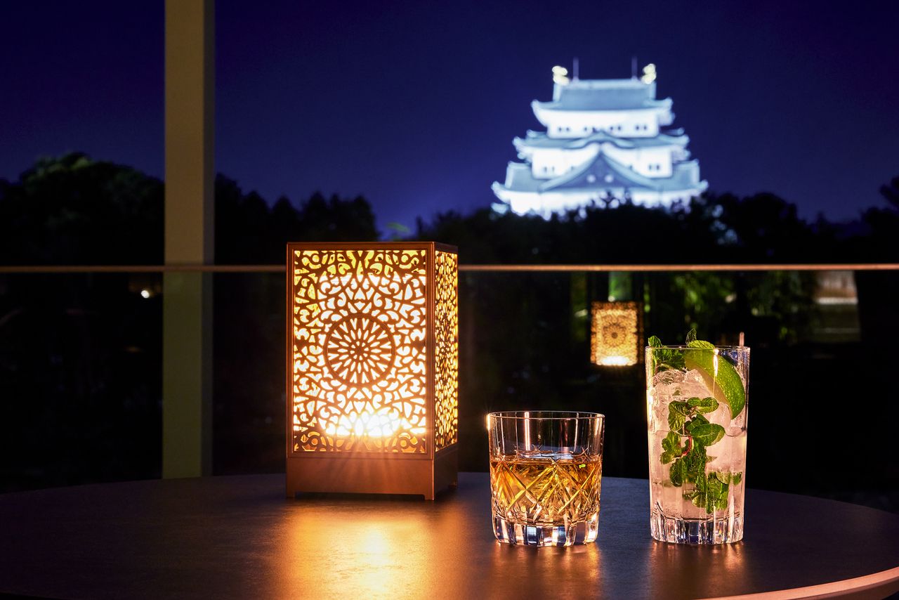 【ハッピーアワー】名古屋城の絶景とともに｜おつまみ3種×選べるドリンク2杯（平日17時～19時）