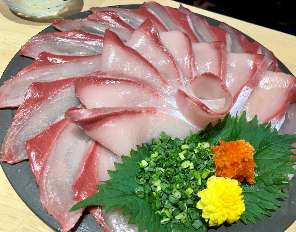 ★早得★【飲み放題付き！｜11月スタート】厳選ぶりを一番出汁で食すぶりしゃぶコース　本鮪入り玉手箱を含む全7品