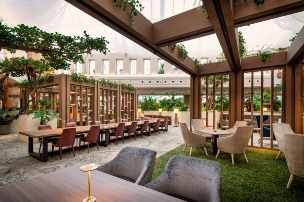 Club Lounge