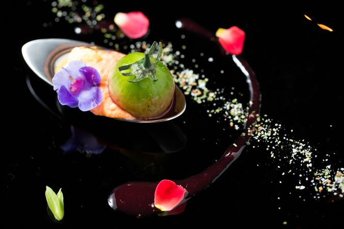 TERRACE & DINING ZERO