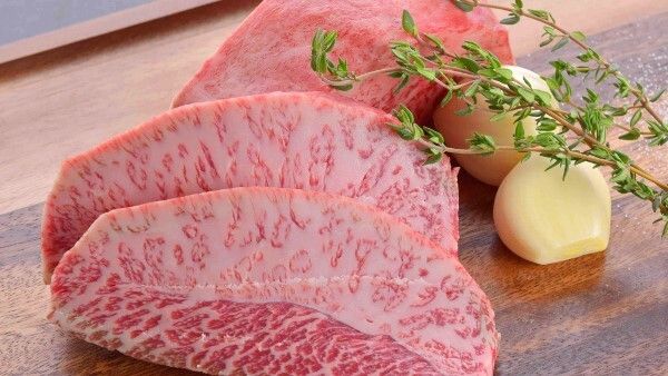 お肉屋 けいすけ 三男坊