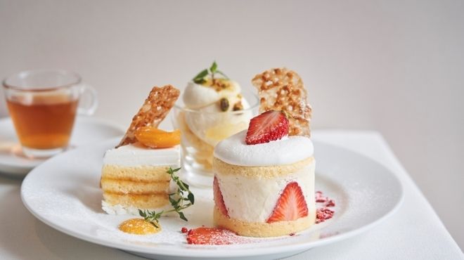 cafe&books bibliotheque 大阪・梅田[イーマ店]