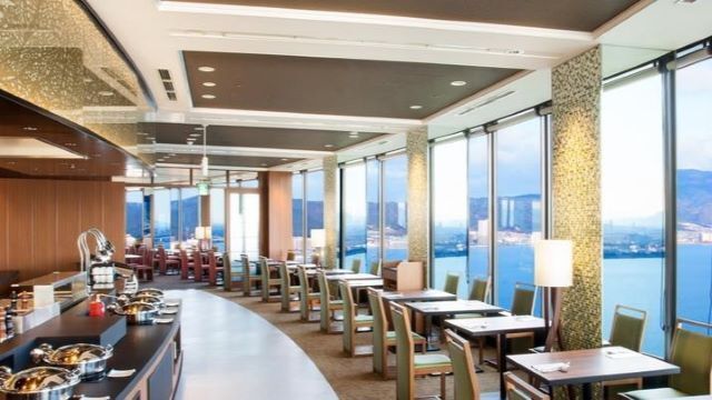 Lake View Dining Biona / Otsu Prince Hotel