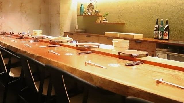 Sushinoｍiba Nigiru