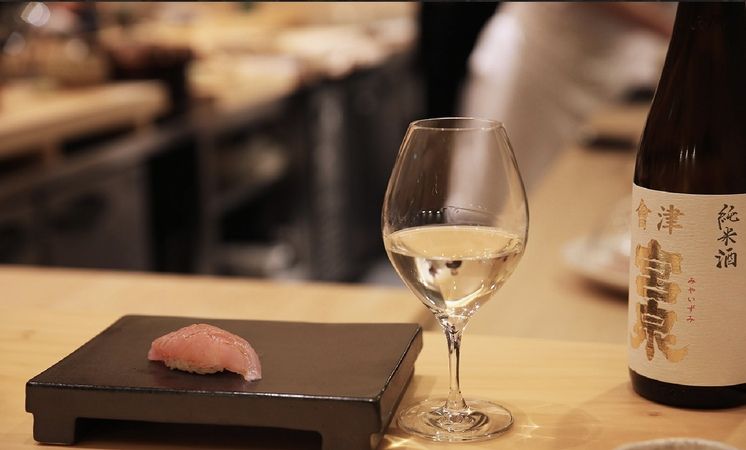 鮨 和久 sushi WAKU