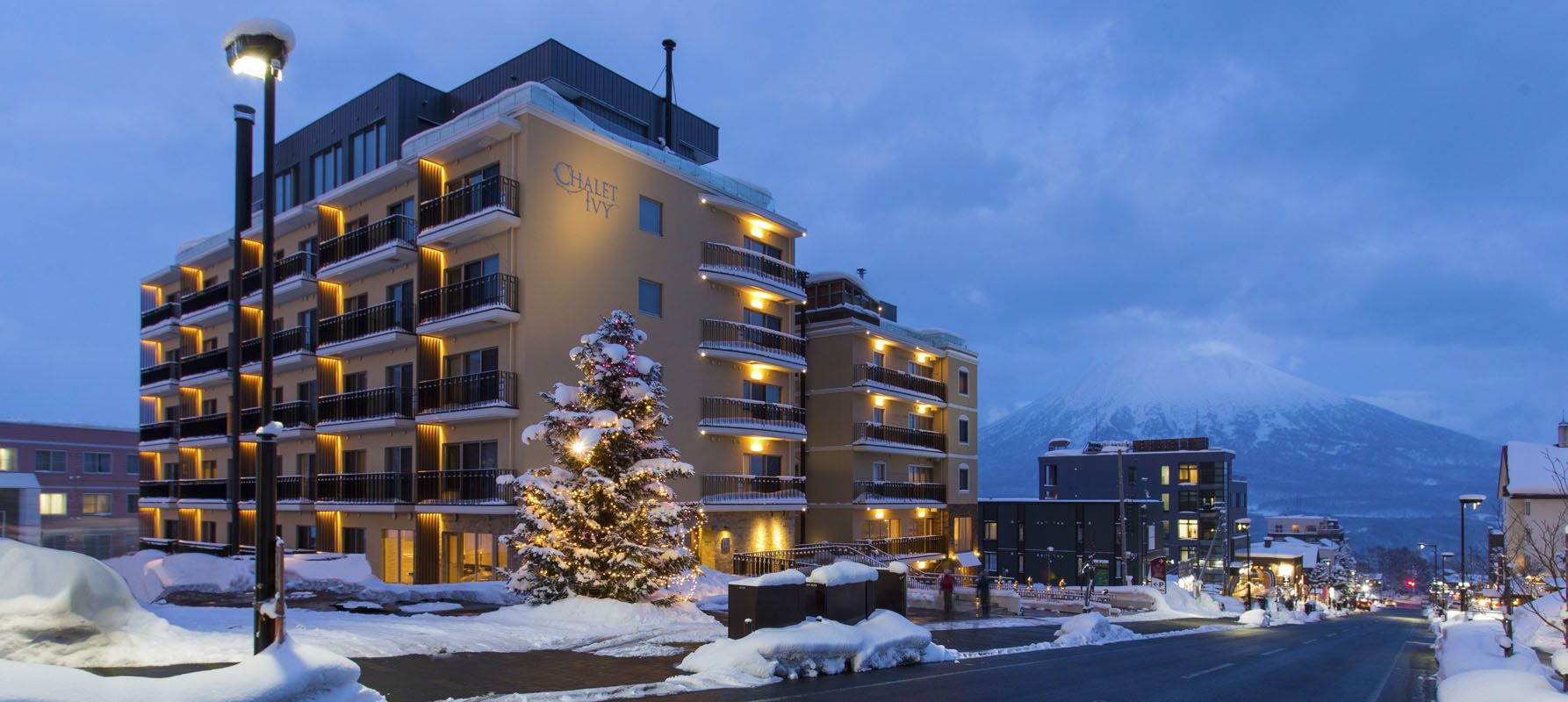 Wagyu&SeaFood Niseko Naniwatei / Chalet Ivy Hirafu