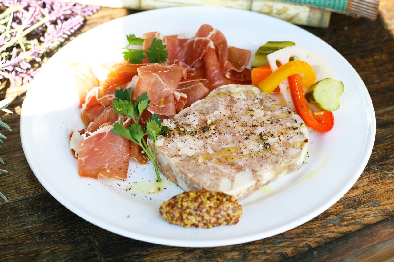 パルマ産生ハムとテリーヌ