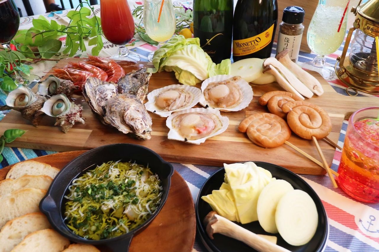 ★EASY  BBQ  CORSE：3,500円〈税込〉飲み放題付