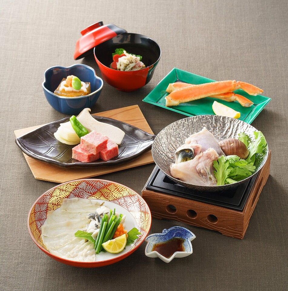 限定会席　蟹・ふぐ・和牛堪能会席