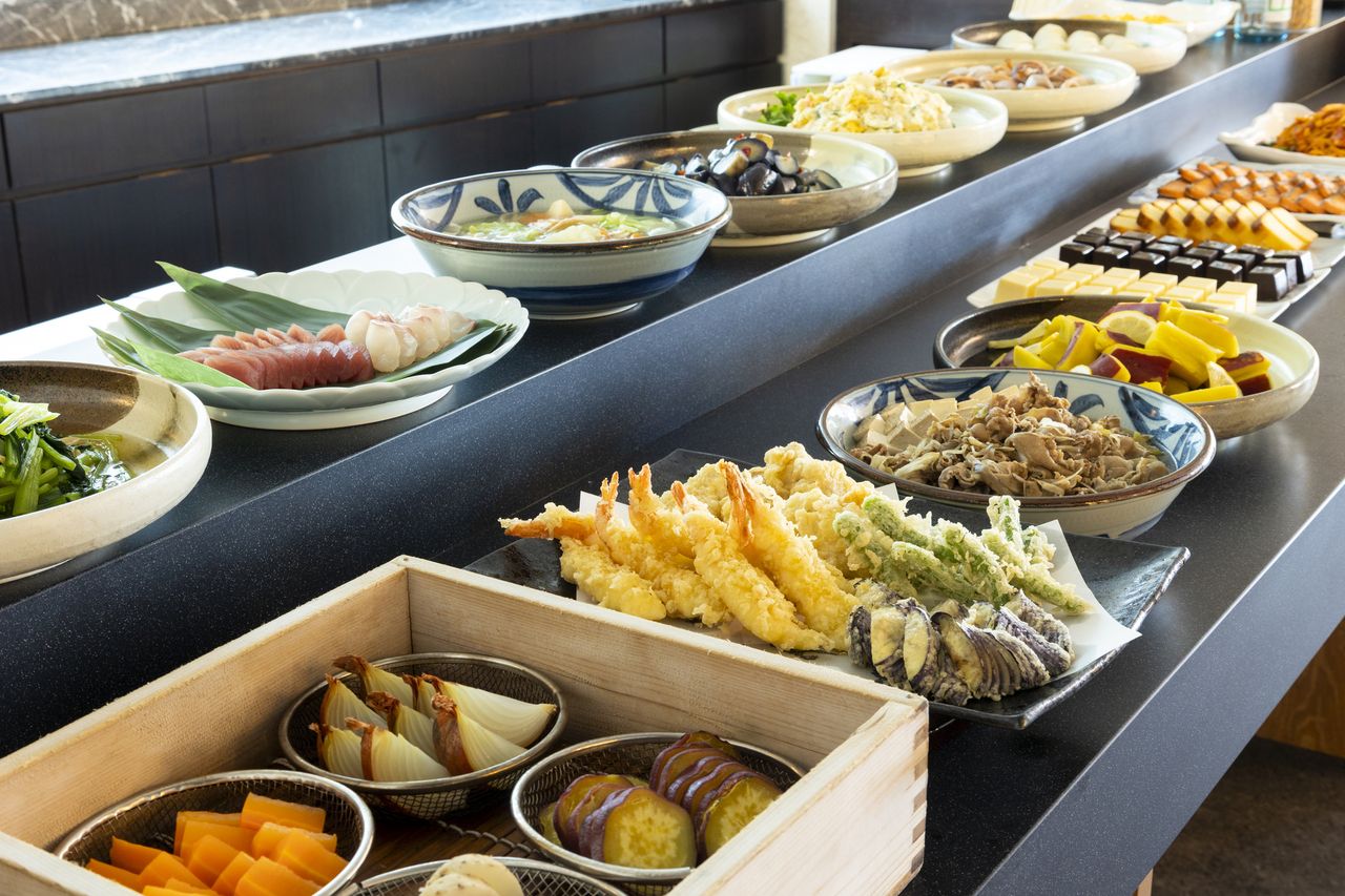 ＜วันเสาร์ วันอาทิตย์ และวันหยุดนักขัตฤกษ์＞สาขาวันหยุด “Tokyo Buffet ”