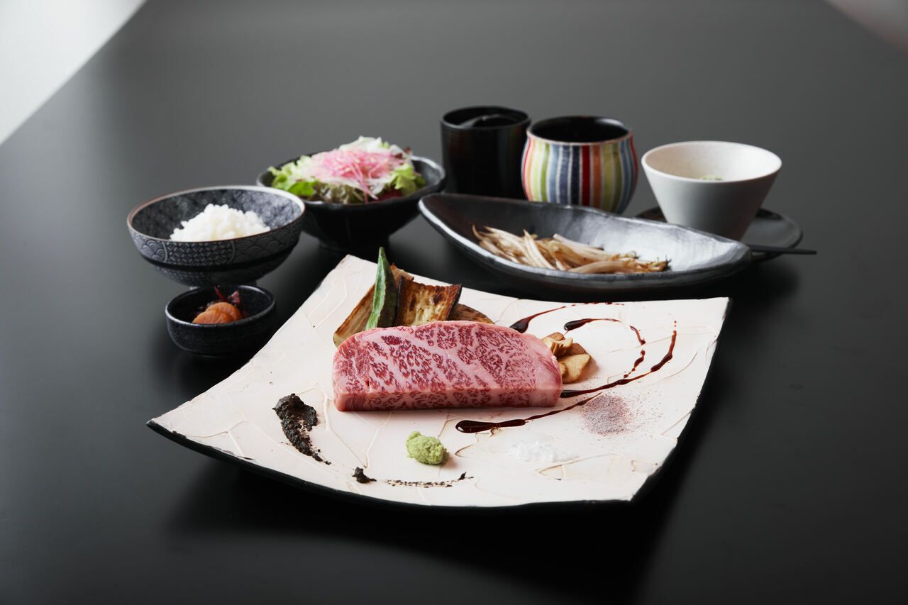 Kuroge Wagyu beef lunch