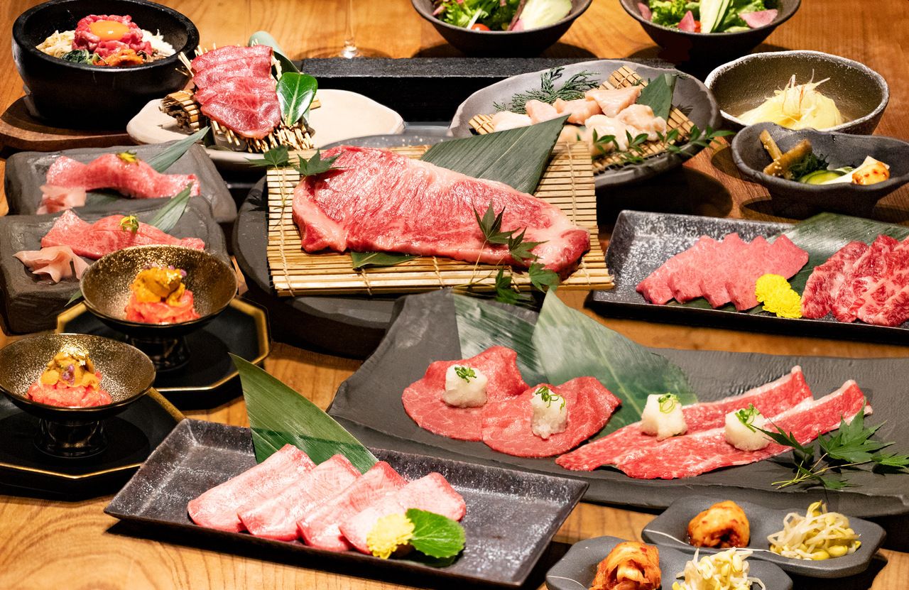 宴会は<人気No1の10000円コース>で！！但馬屋の熟成肉を心ゆくまで堪能。
