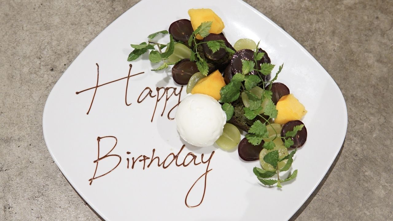 [Option] Anniversary cake 18:0pm