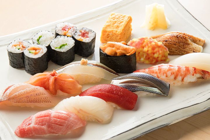 松スペシャル（握り13貫、茶碗蒸し付き）