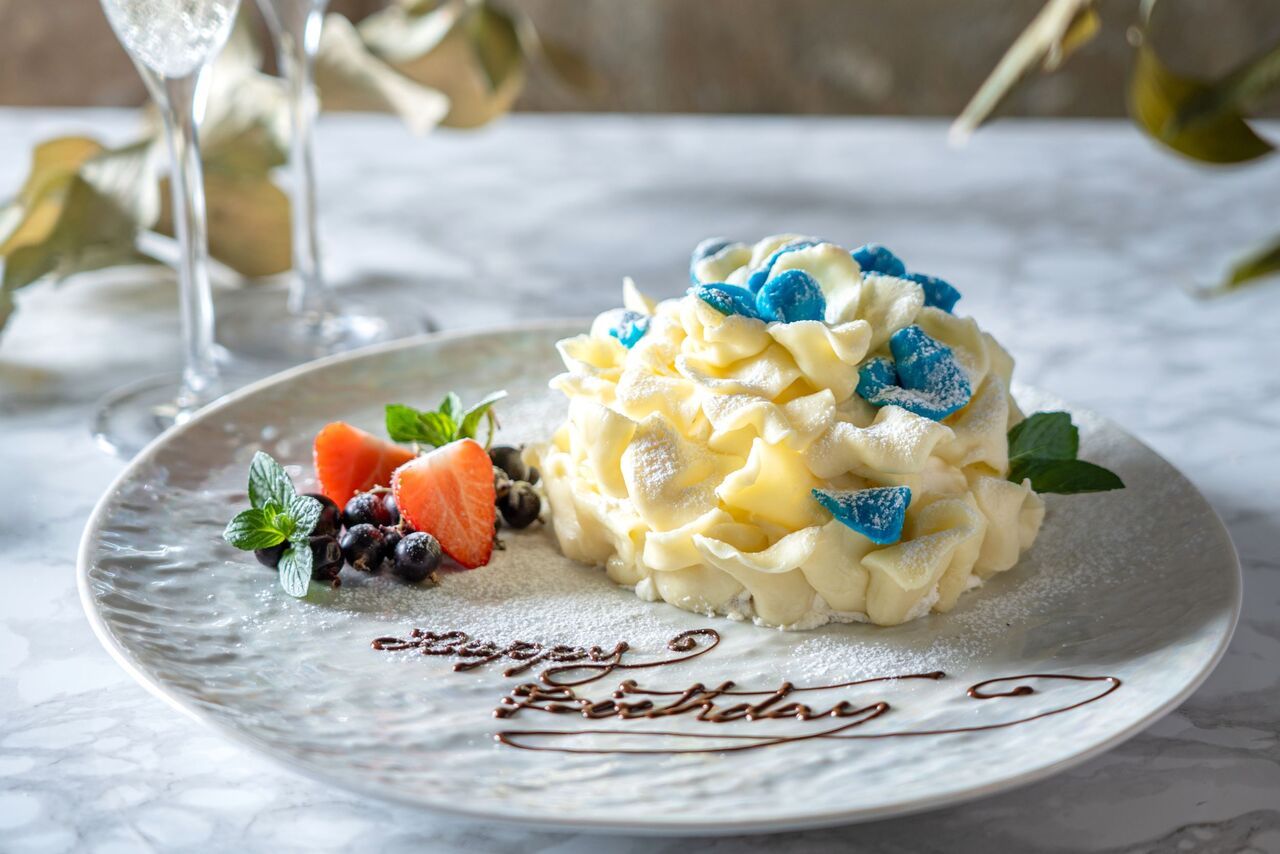 【記念日ランチプラン】水色 ～mizuiro～ アニバーサリーランチコース 乾杯スパークリングワイン付き