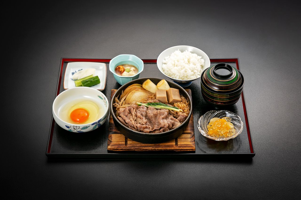 Sukiyaki hotpot meal