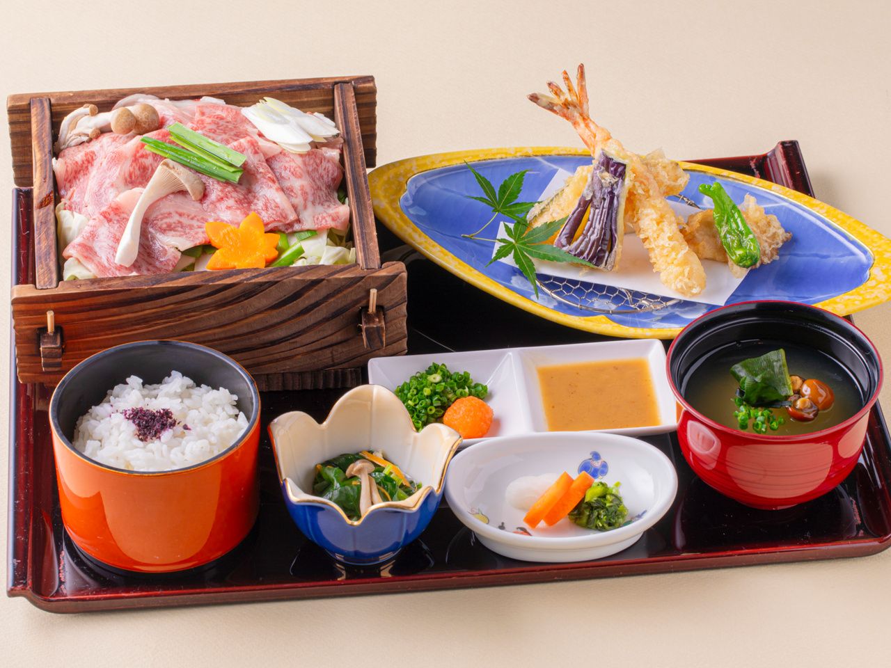 せいろ蒸しと天麩羅御膳＜佐賀県産和牛＞