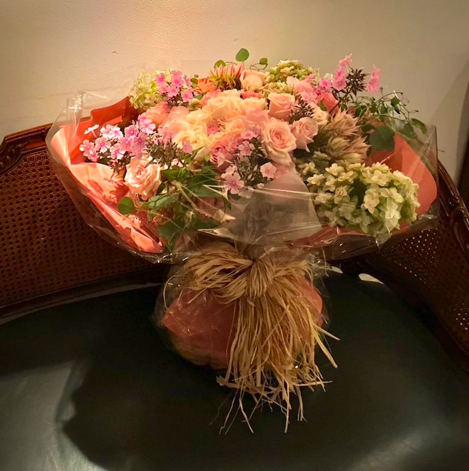 Bouquet orders (up to 2 days prior to reservation)