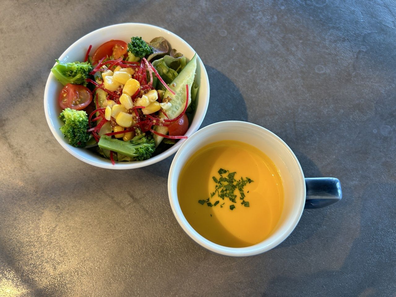 【LUNCH】✨スープ＆サラダ付で嬉しい2380円✨出来立てパスタ＆リゾット食べ放題✨お席でゆったりオーダービュッフェ(90分制)