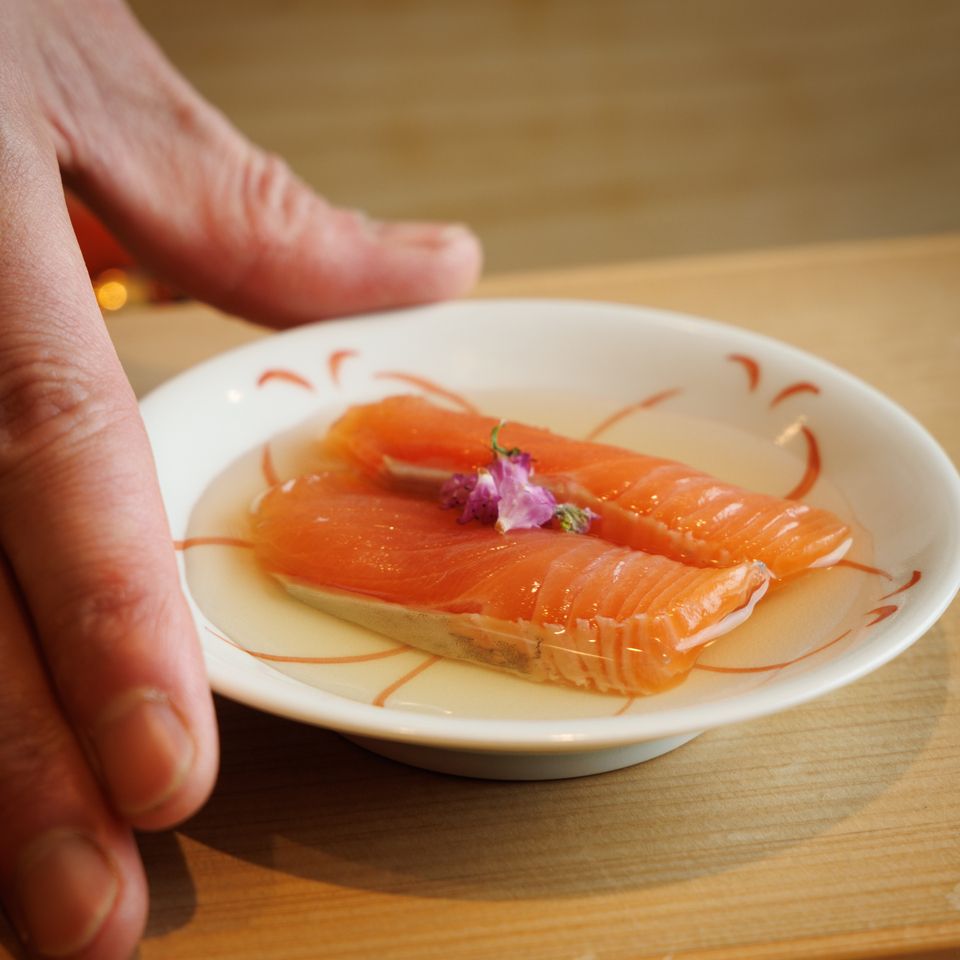 [Weekends and Holidays Only] Chef's Choice Course of Sushi and Appetizers