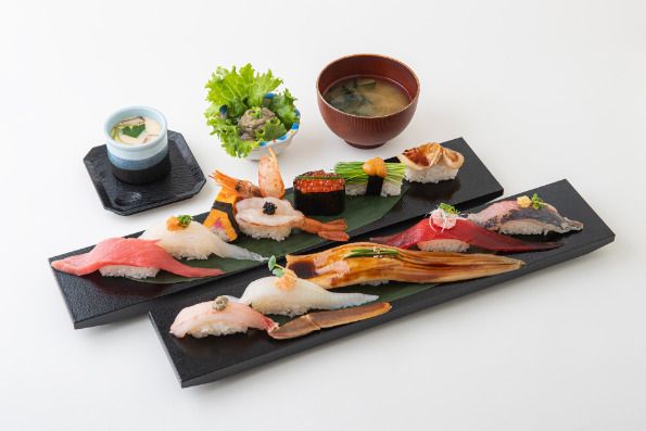 ◆华丽（含税3,520日元）