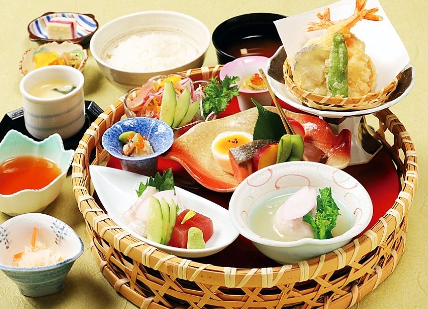 [Lunch only] Flower Basket Set Meal