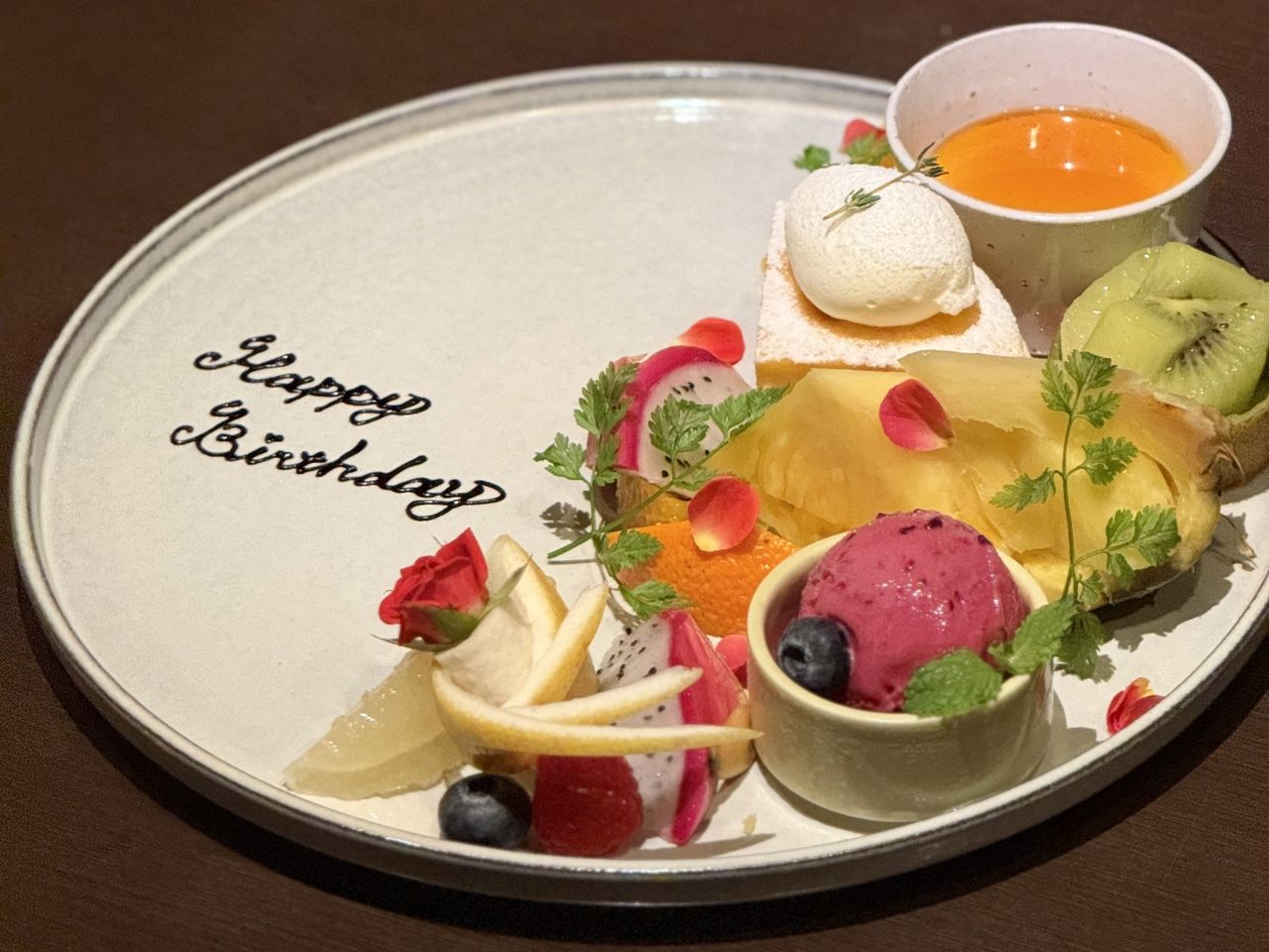 [Lunch] Dessert plate with message