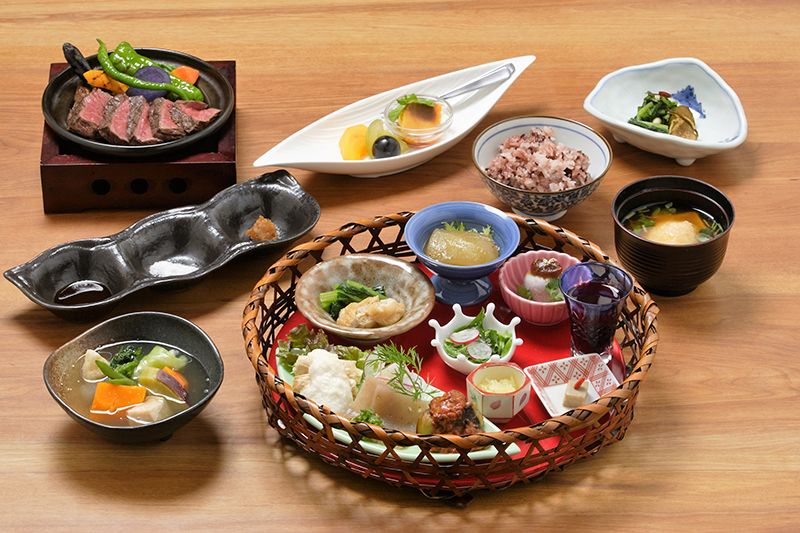 小米“大和牛肉和蔬菜”套餐