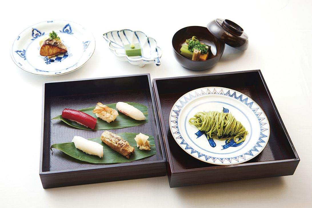 Suruga sushi and Shizuoka Gyokuro soba set meal