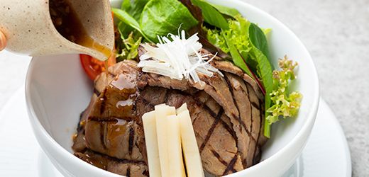(9/1～)THE BEEF STEAK DON with soup, salad and coffee