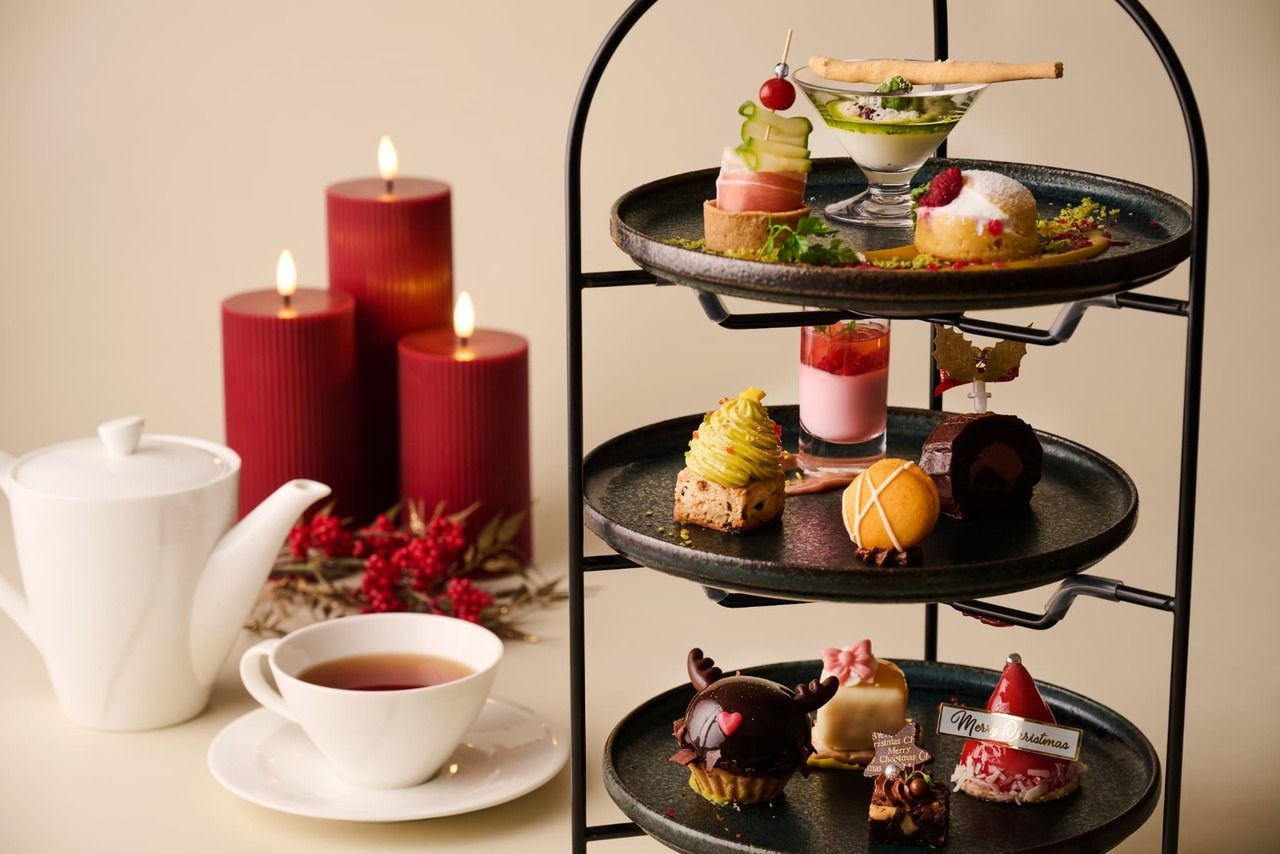 Christmas Afternoon Tea Set