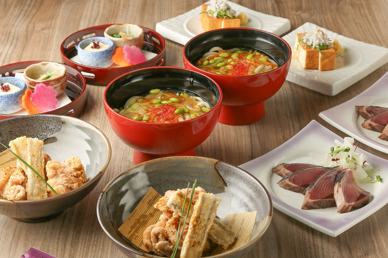 [Perjamuan Musim Semi] Nikmati ikan segar yang dikirim langsung dari pelabuhan penangkapan ikan yang dikontrak! Paket santai dengan 120 menit minum sepuasnya