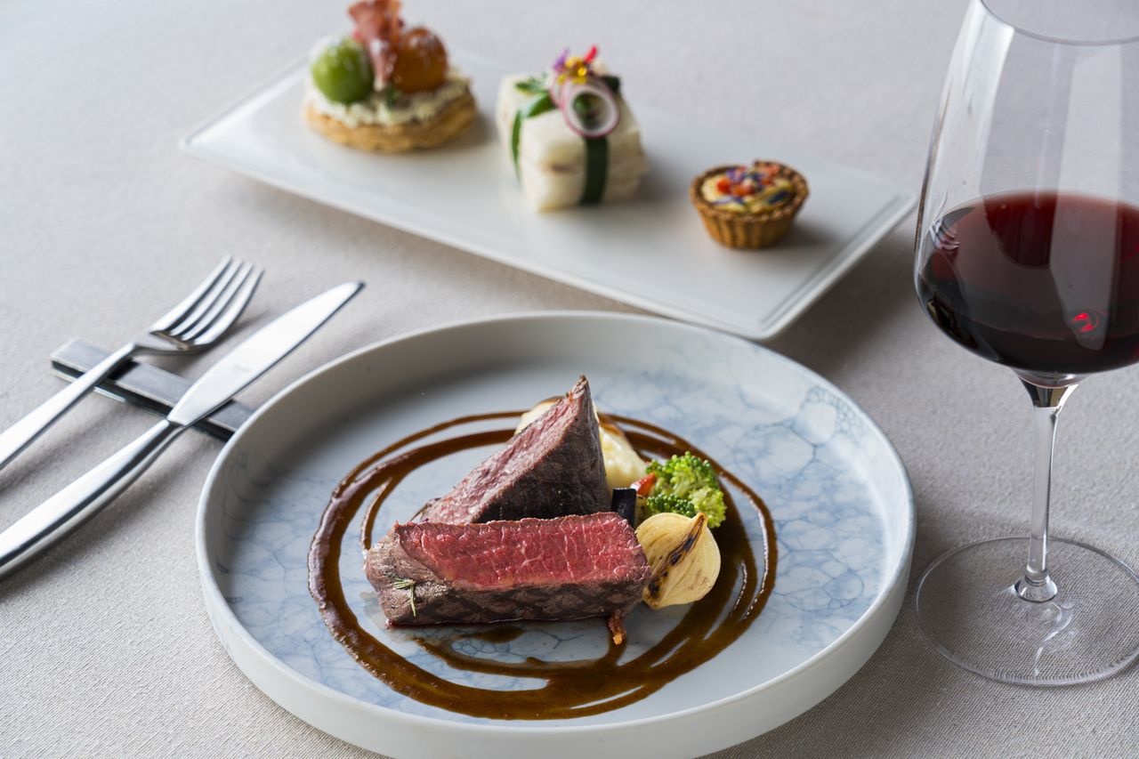 【Lunch & Dinner Plan】 Christmas Special Set 《Special Offer for Early Reservations》