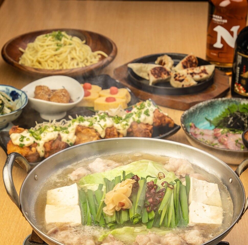 ◆友人・同僚とのカジュアルな飲み会に◆福岡名物牛もつ鍋や宮崎チキン南蛮など全8品　祭コース　『2時間飲放題付き』4,500円（税込）