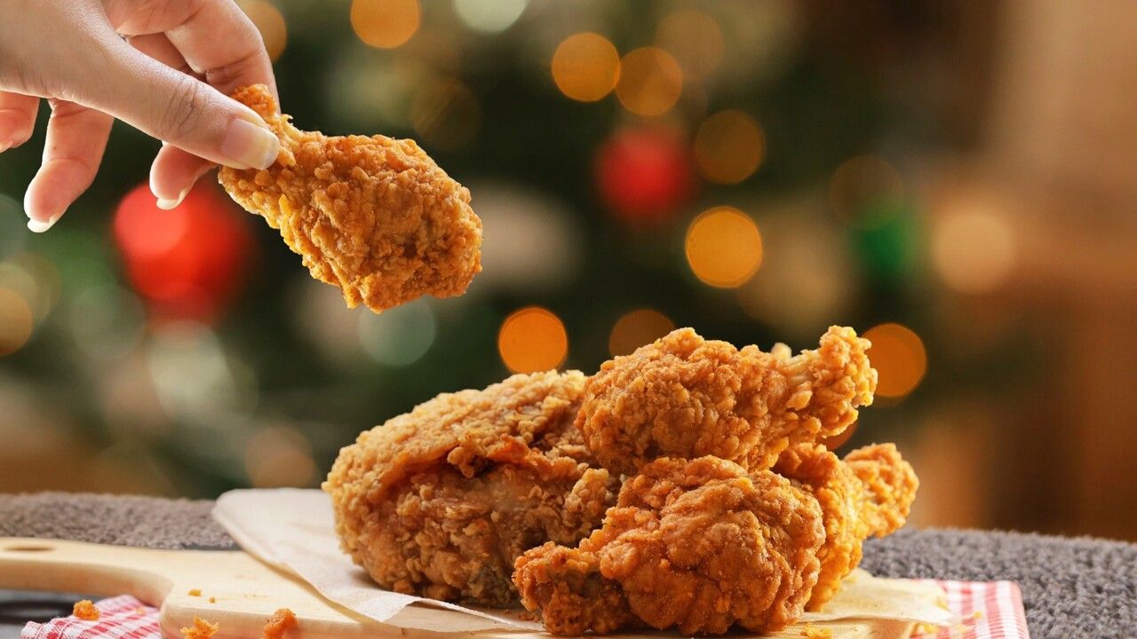 12/25【Christmas Chicken Fry Up】All You Can Eat Fried Chicken & Drink