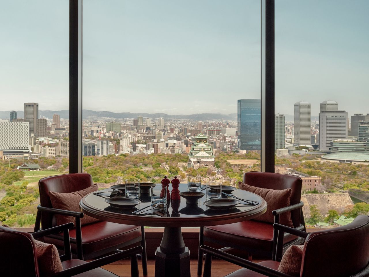 12/13～2/28【ランチ窓側確約】乾杯シャンパン付 全5品コース　NATURA　13,200円