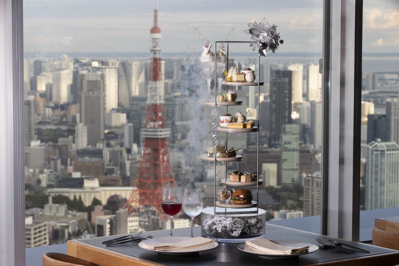 【保證靠窗座位（含景觀費）】12月20日至25日：含一杯香檳！ 「白珍珠」聖誕午後茶