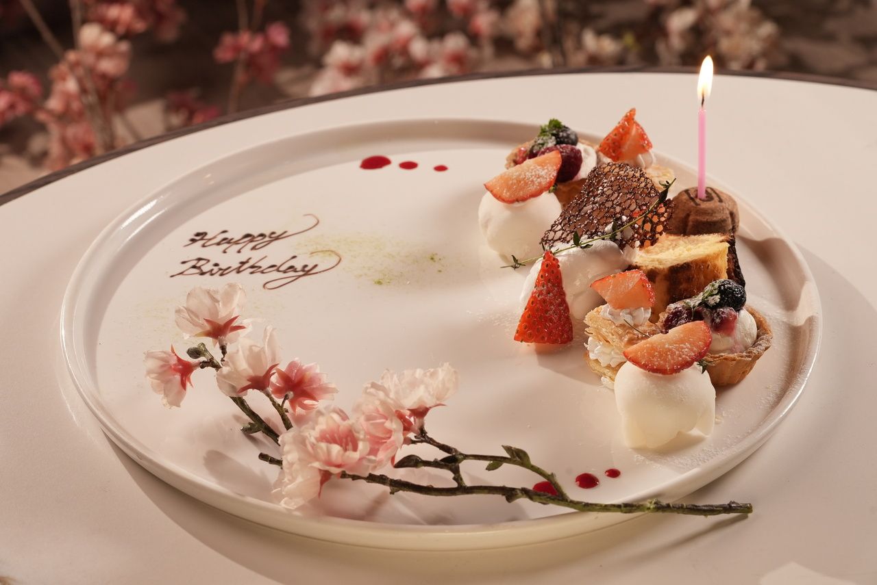 3月【桜】フラワー記念日デザートプレート（Anniversary plate）