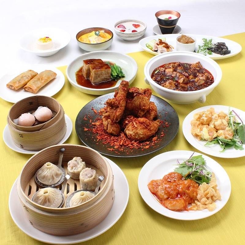 【第一部】11:30～【新春・迎春・寿　ブッフェ】 料理６０種以上（1/1～1/4）アイスウーロン茶飲み放題 100分制で5,000円 　中学生　4,000円　小学生　2,500円　未就学児　無料